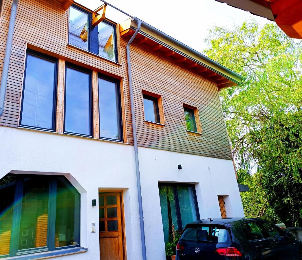 Apartment Unterm Dach Mit Kleinem Seeblick Münsing Kültér fotó